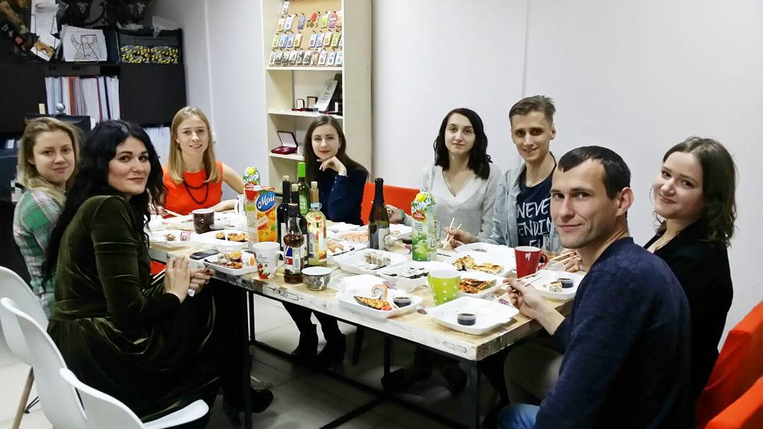 С наступающим 2018! ??Пусть в новом году вас окружают хорошие люди ☺️??
#коворкингворле #корпоратив #freedoman57